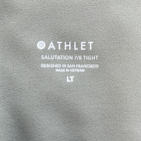 ATHLETA Women’s Salutation Stash 7/8 Tight Sage Green Yoga Running Pant LT - Picture 8 of 11